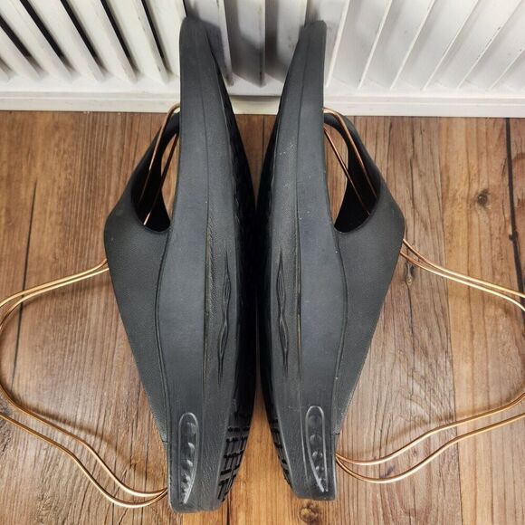 Telic Energy Flip Flops Mens Sz 10 L Black Slip On Comfort Gym Recovery Sandals - Picture 5 of 10